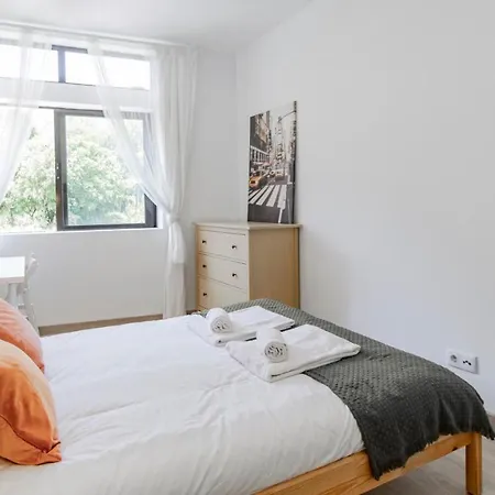 アパート 1br Retreat In Prime Location By Lovelystay